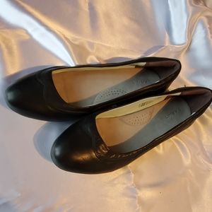 Ariat Black ballet flats